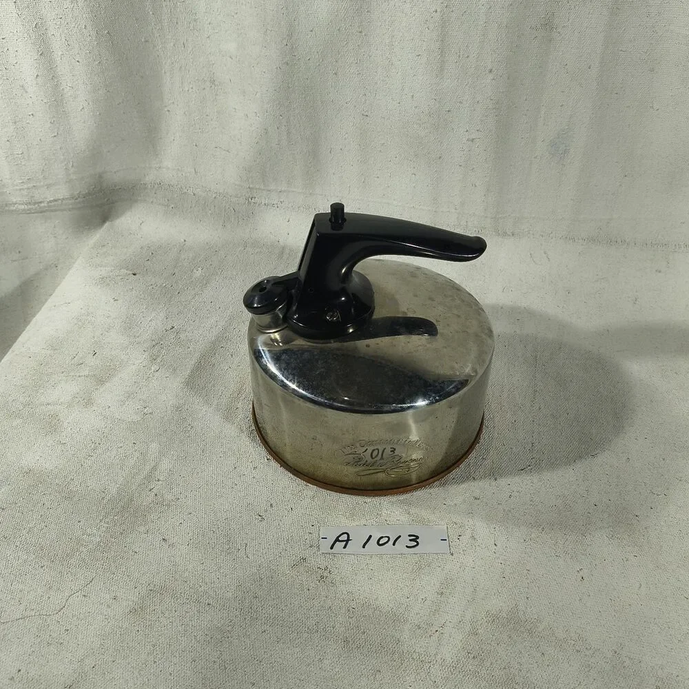 Paul Revere Ware Whistling Tea Kettle Pot  Copper Bottom Vintage KoreaC96-C